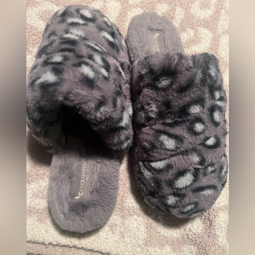Koolaburra Abstract Fluff Slippers - Starleen